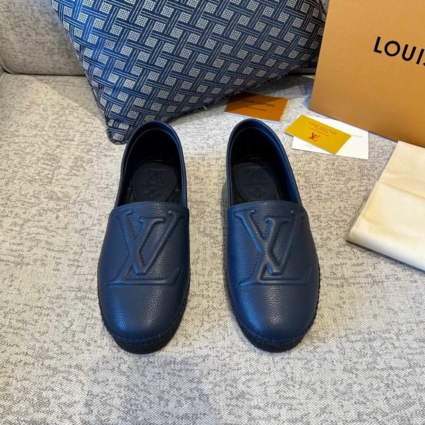 [L Family] Top P: 720💰-Size: 39-44 (customized at 38.45.46) L Family Freesstyle Men's Fisherman Shoes. 2026 Overseas🎆🎆[Spring and Summer New Style: Lv Fisherman Shoes] Material: calf suede, cowhide𥚃, rubber injection process, hemp rope with rubber outsole.